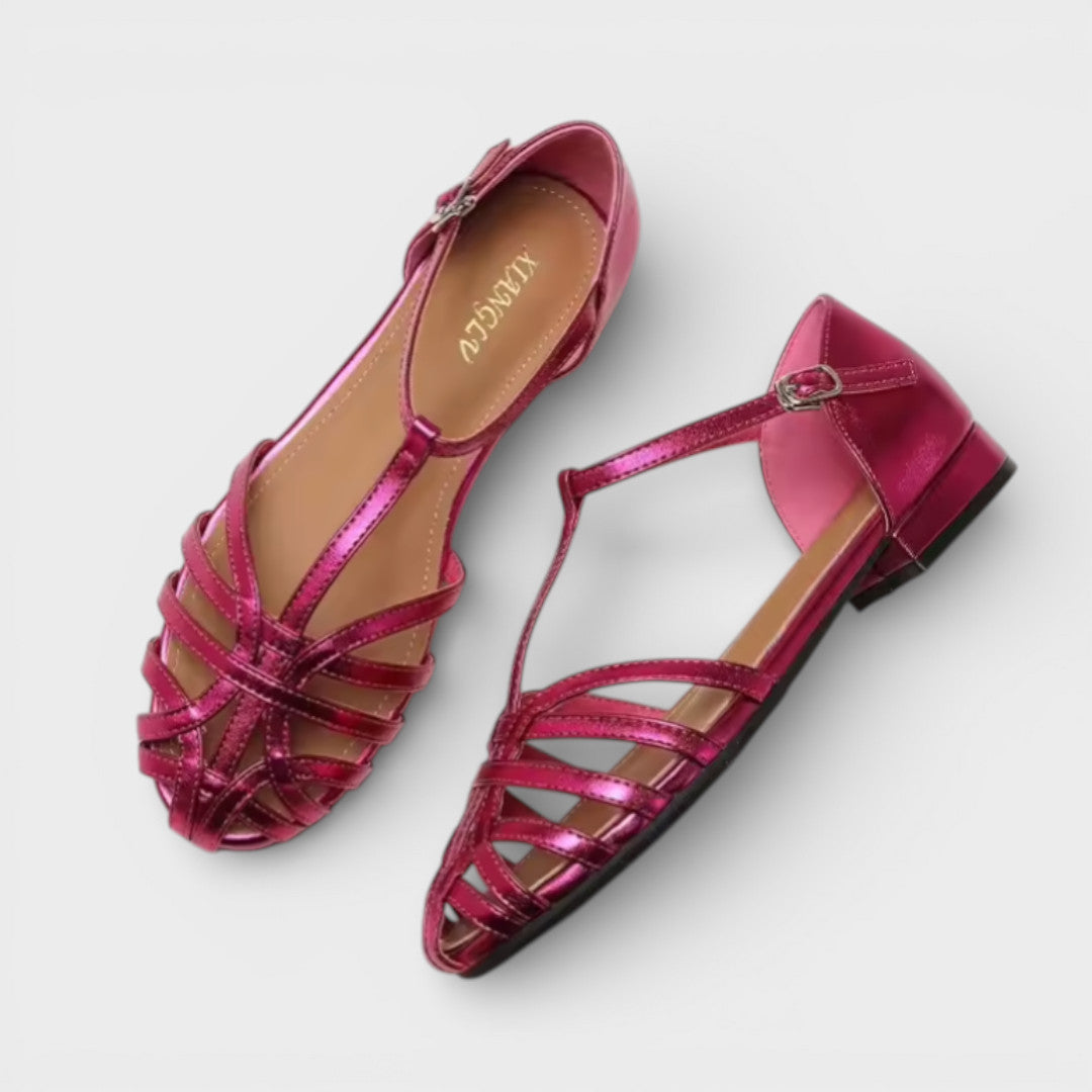 LAURA – Sandalias planas de mujer con tiras cruzadas