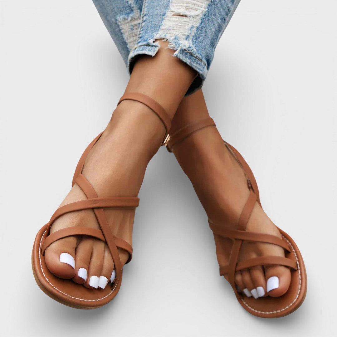 CLARA – Sandalias romanas de mujer con tiras cruzadas