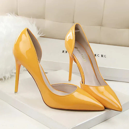 Zapatos de tacón alto para mujer con laterales descubiertos – EDITALIA