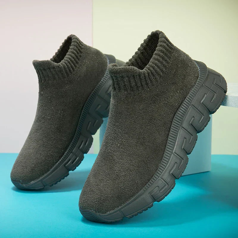 Zapatillas altas de diseño lujoso para mujer y hombre – NOVA