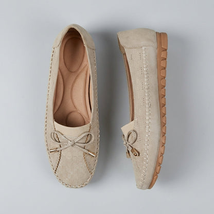 BELÉN – Mocasines ortopédicos con lazo y perforaciones para mujer