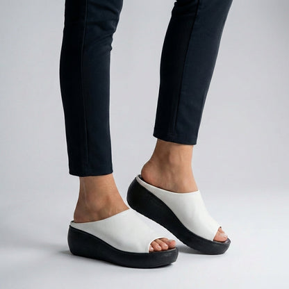 VALERIA – Sandalias ortopédicas con plataforma y diseño abierto para mujer
