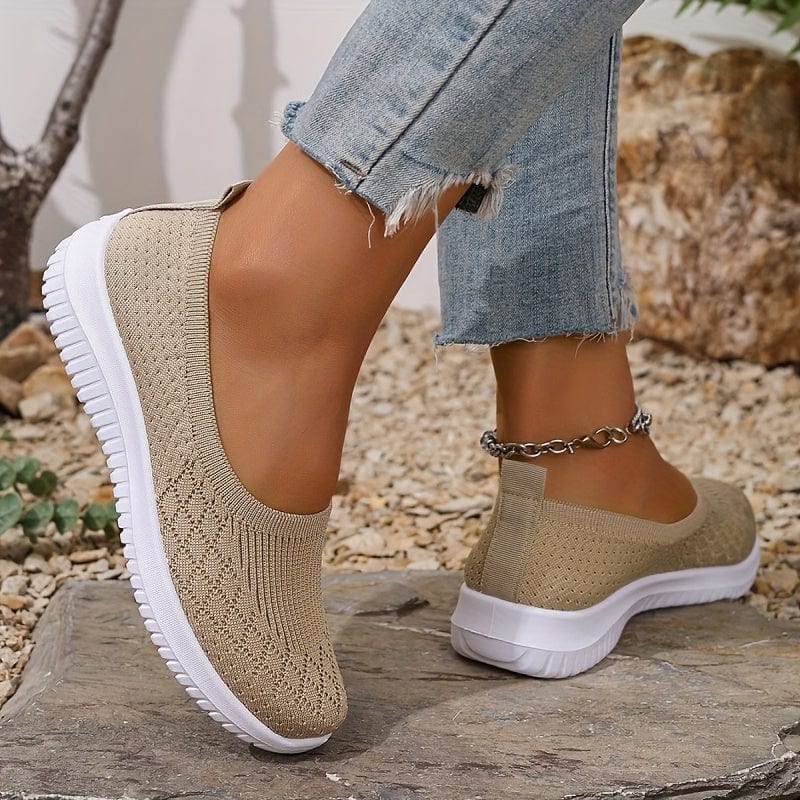 Aura – Zapatillas slip-on para mujer con suela flexible