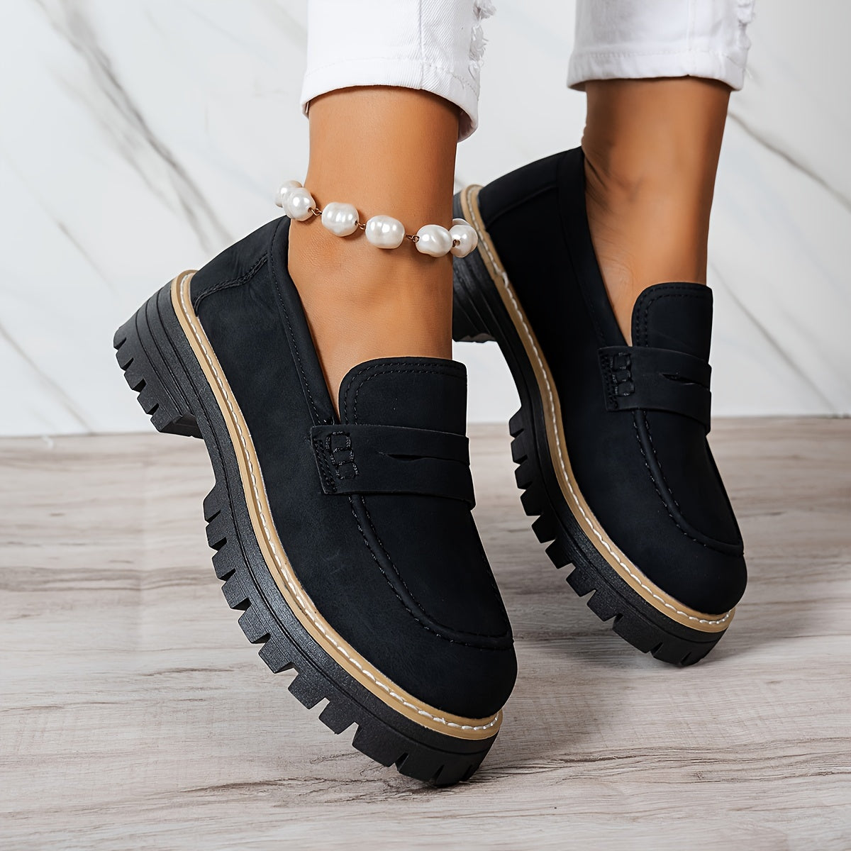 Elegantes y cómodos mocasines de mujer con diseño retro y suela gruesa – VIVIANA