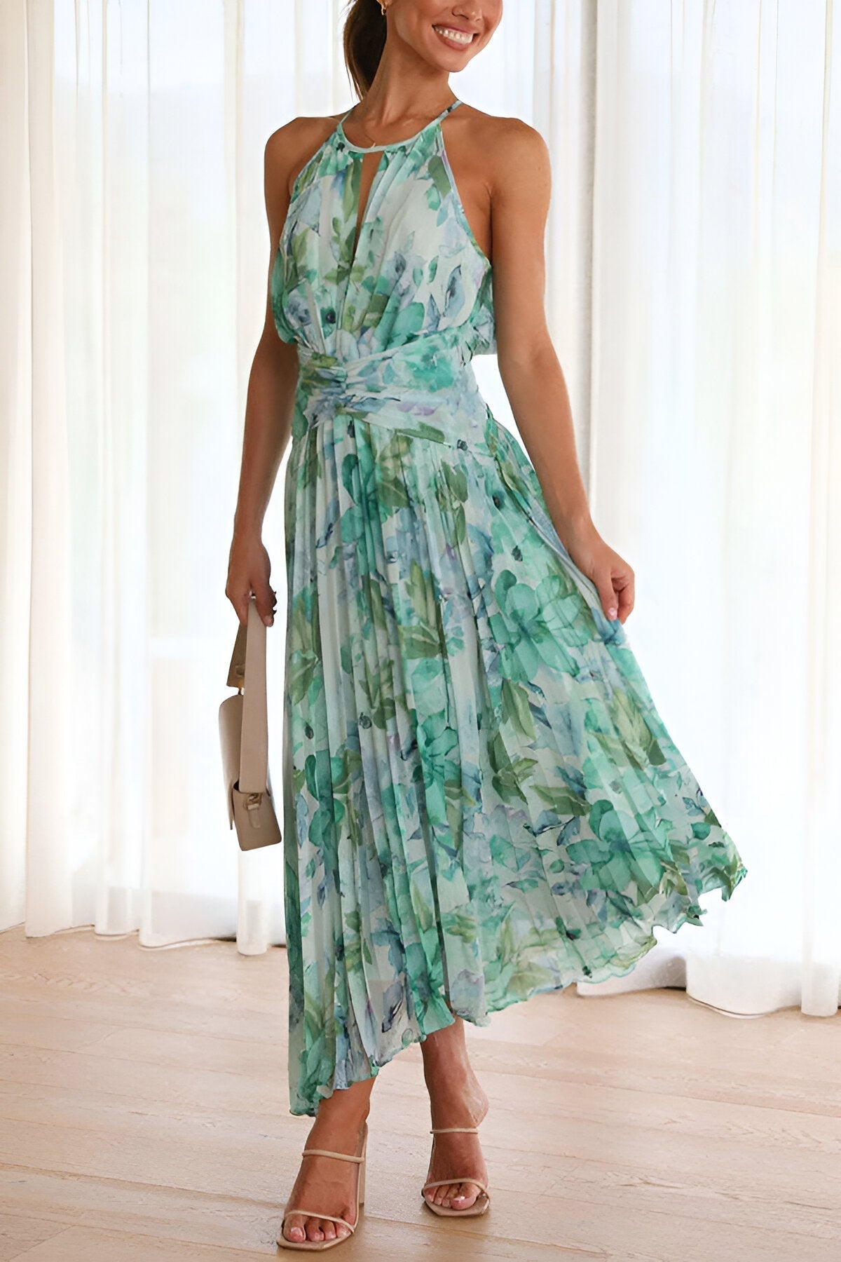 Florencia – Vestido maxi con pliegues y estampado floral para mujer