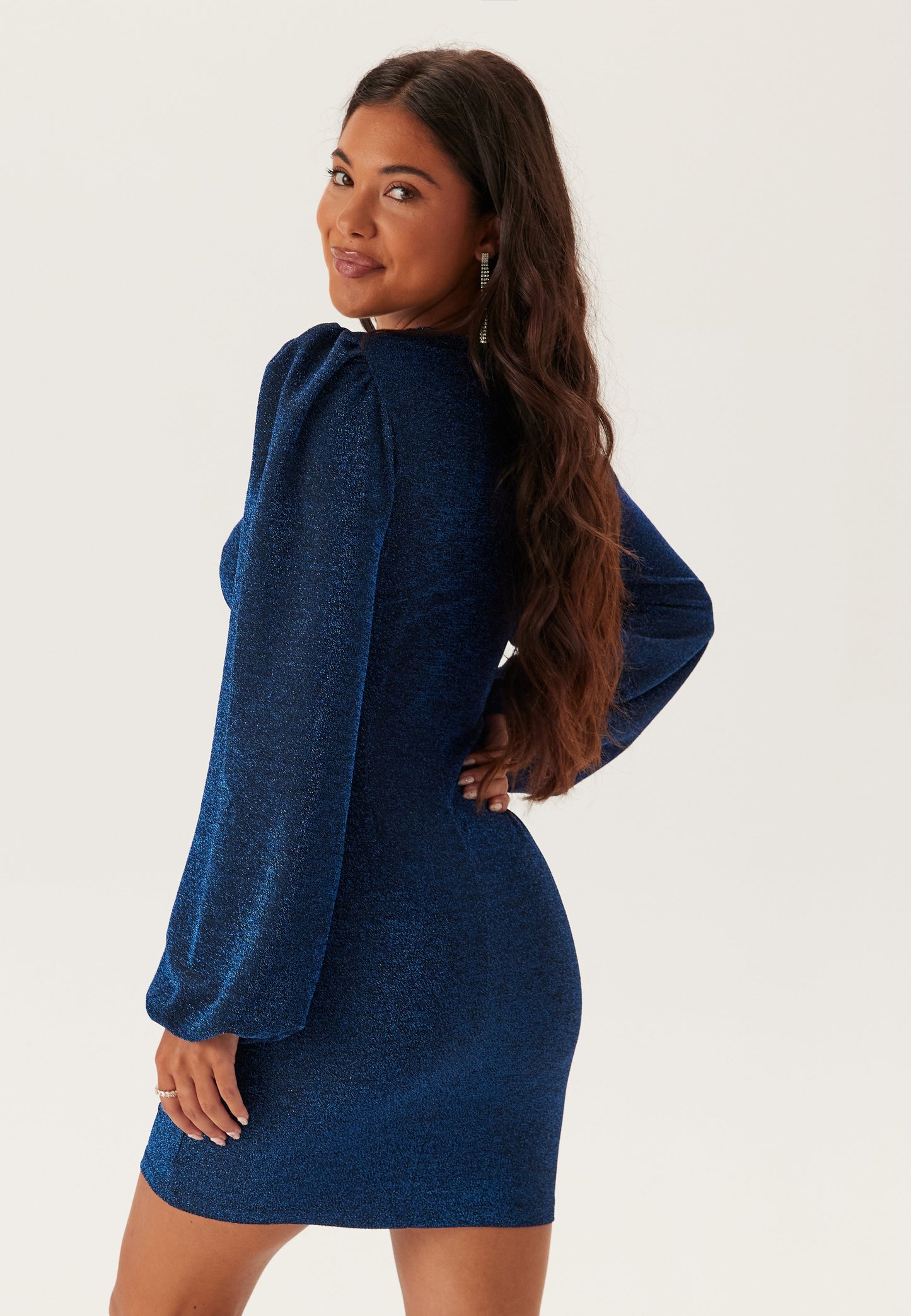 Estrella – Vestido mini ajustado de manga larga con brillo para mujer