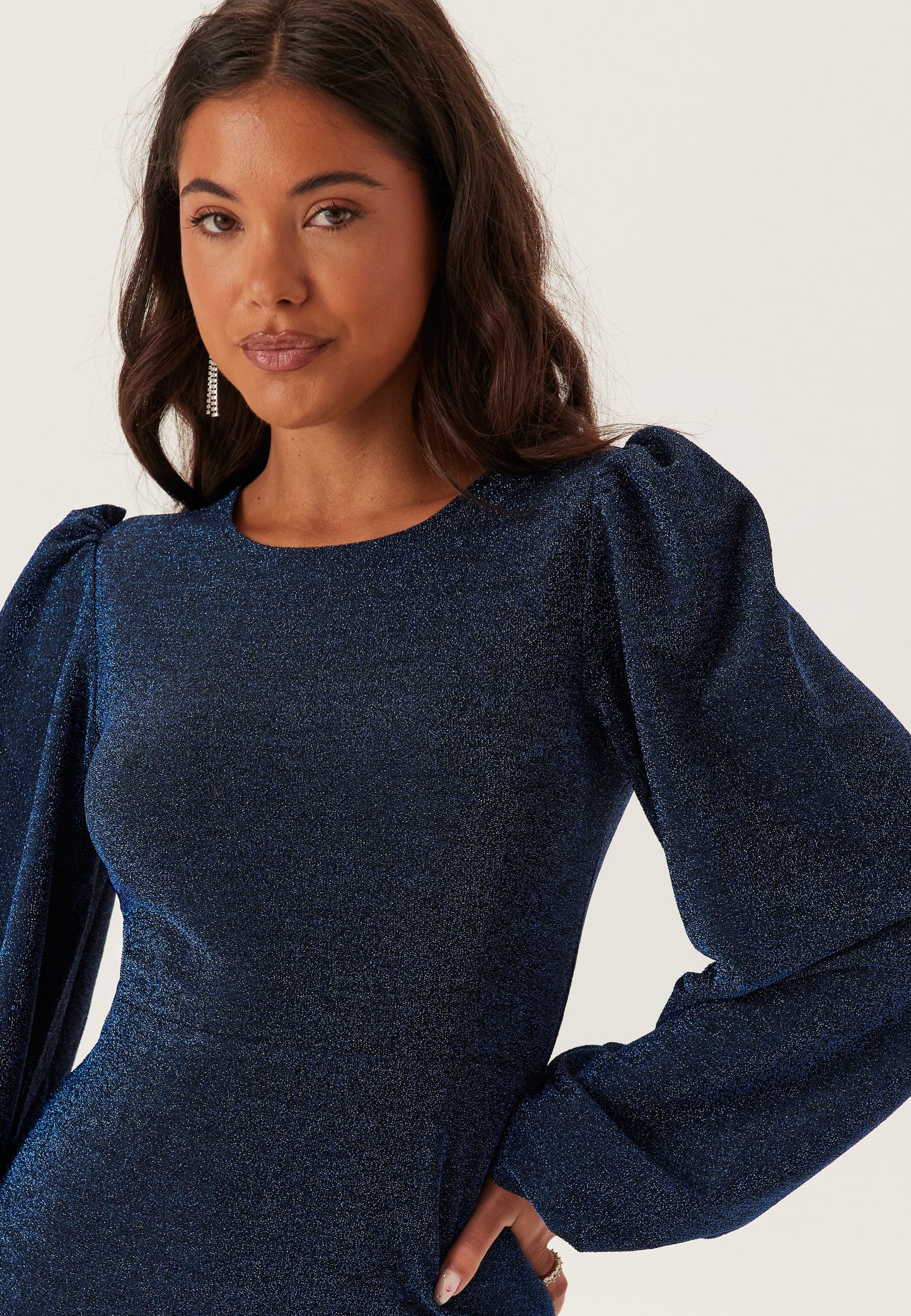 Estrella – Vestido mini ajustado de manga larga con brillo para mujer