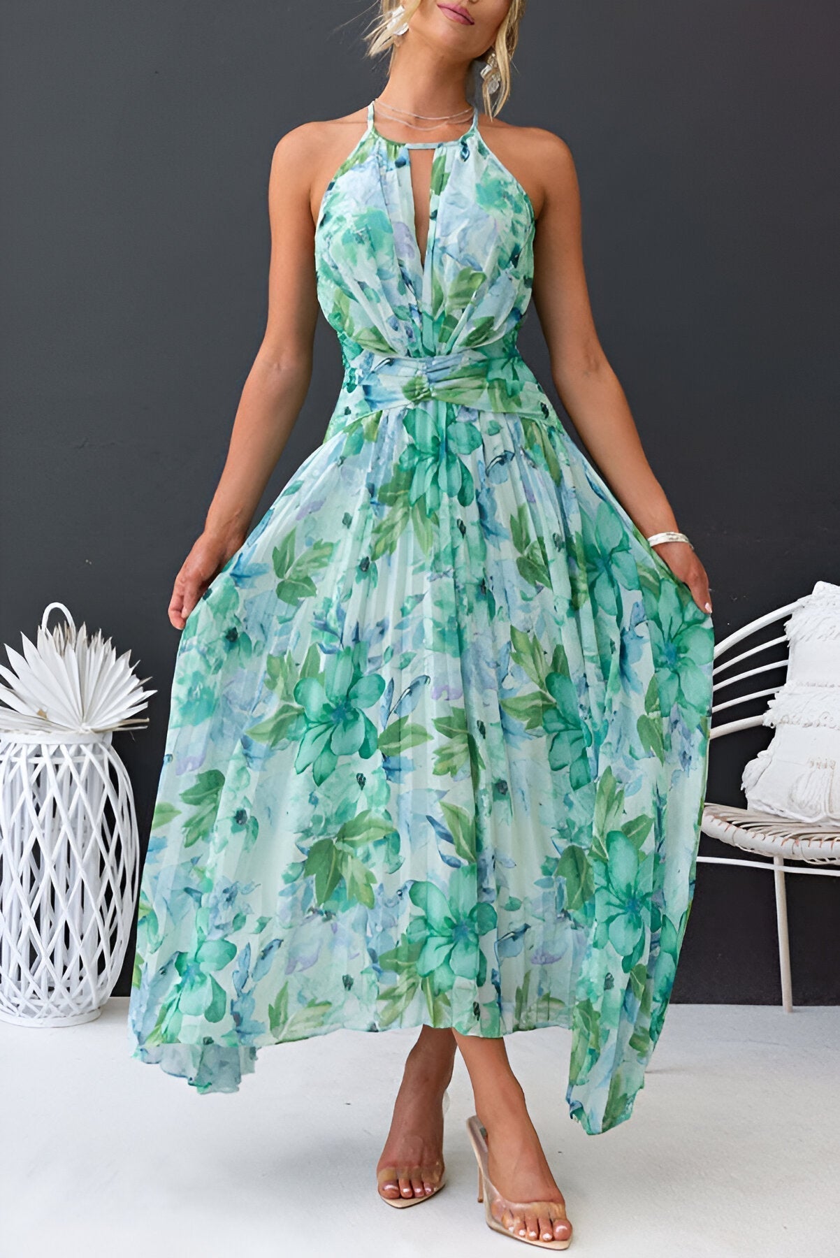Florencia – Vestido maxi con pliegues y estampado floral para mujer
