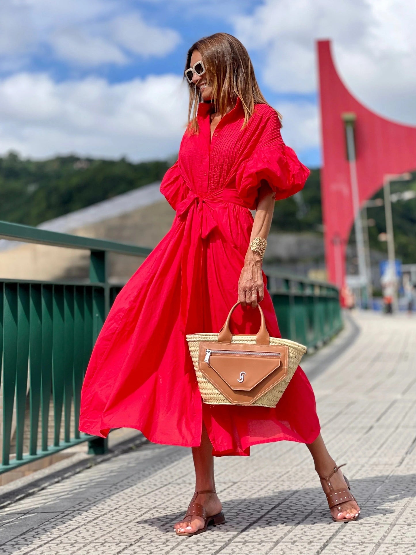 FELINE – Vestido rojo elegante para mujer con diseño llamativo