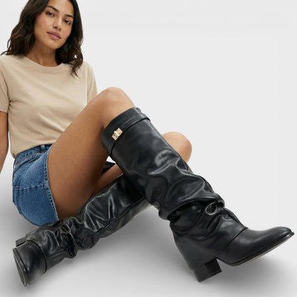 VICTORIA – Botas altas de mujer con puntera fina