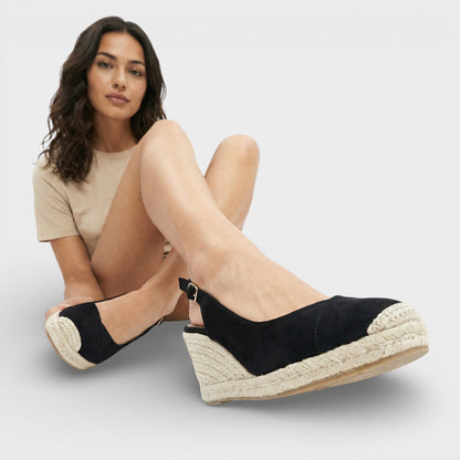 PAULA – Alpargatas de cuña con punta cerrada para mujer