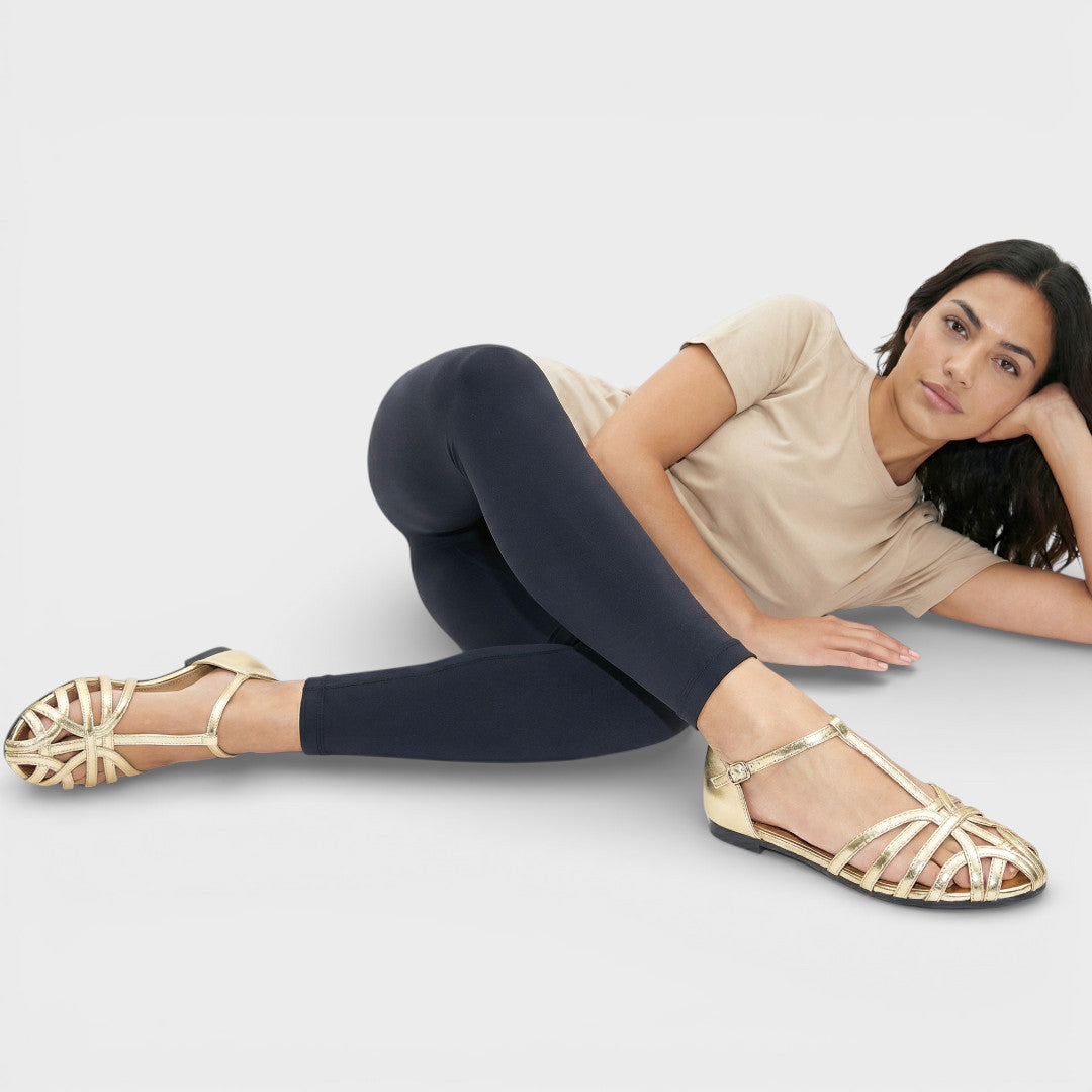 LAURA – Sandalias planas de mujer con tiras cruzadas