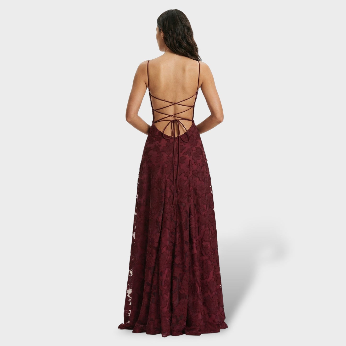 LUCÍA – Vestido largo de fiesta con estampado floral y espalda abierta