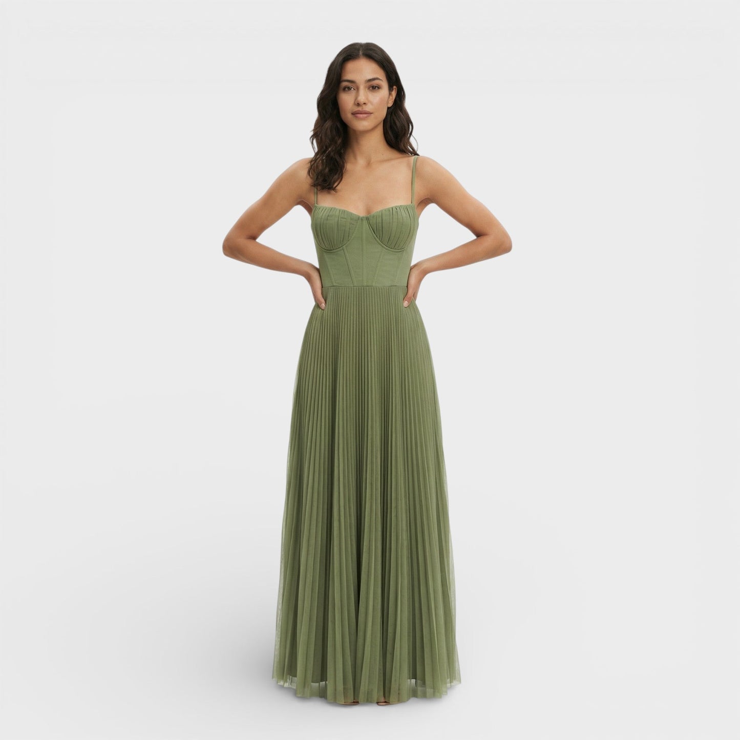 CARLA – Vestido midi plisado para invitada