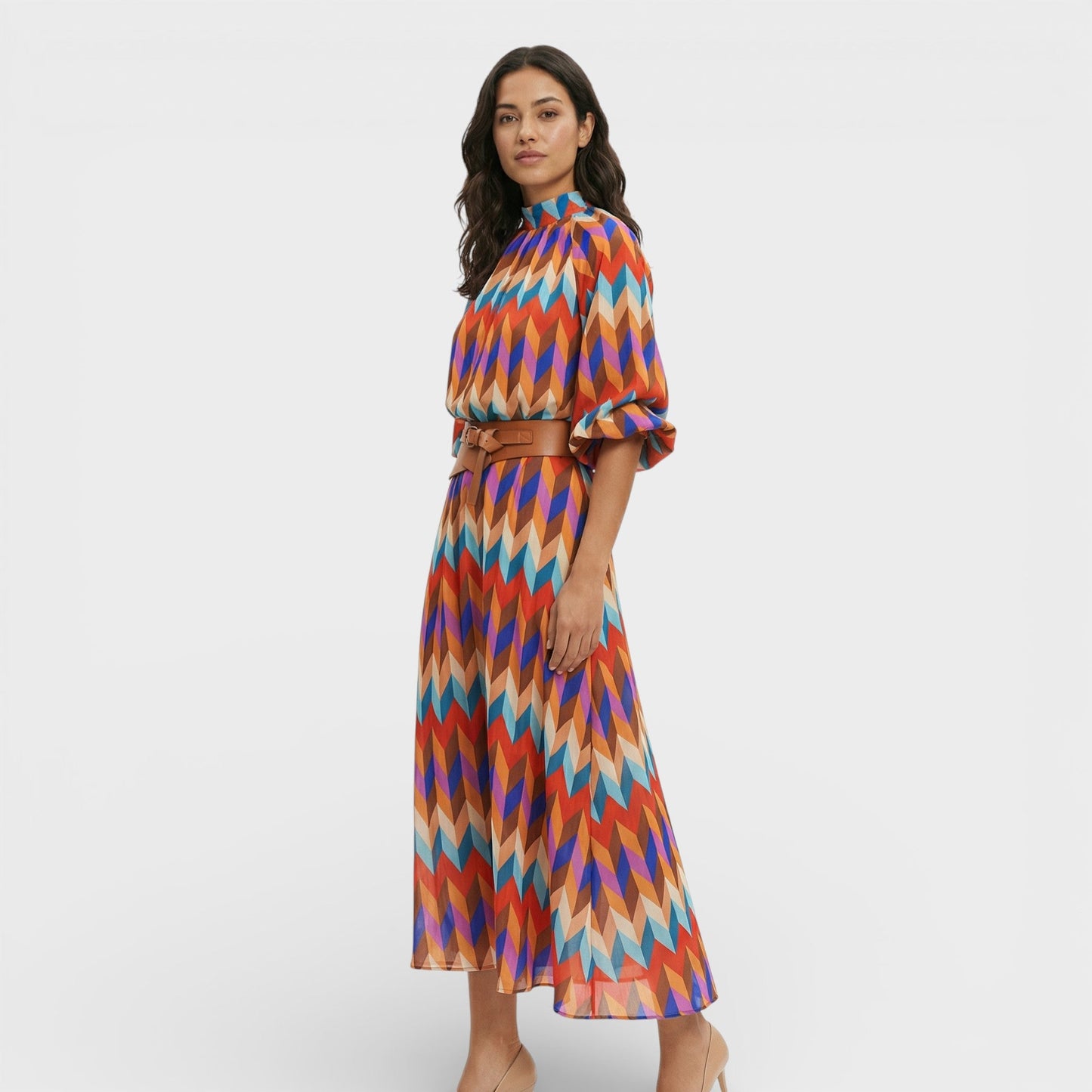 LUCÍA – Vestido midi colorido con cinturón para invitada