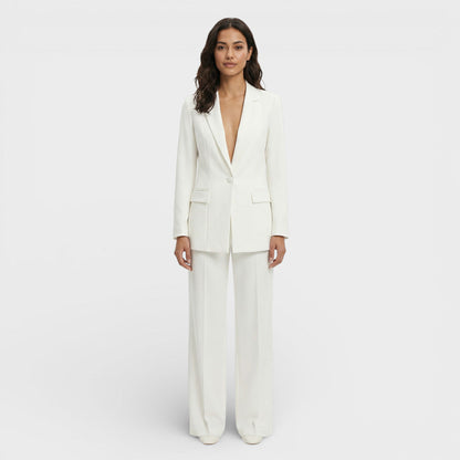 CLARA – Conjunto blazer y pantalón sastre elegante para invitada