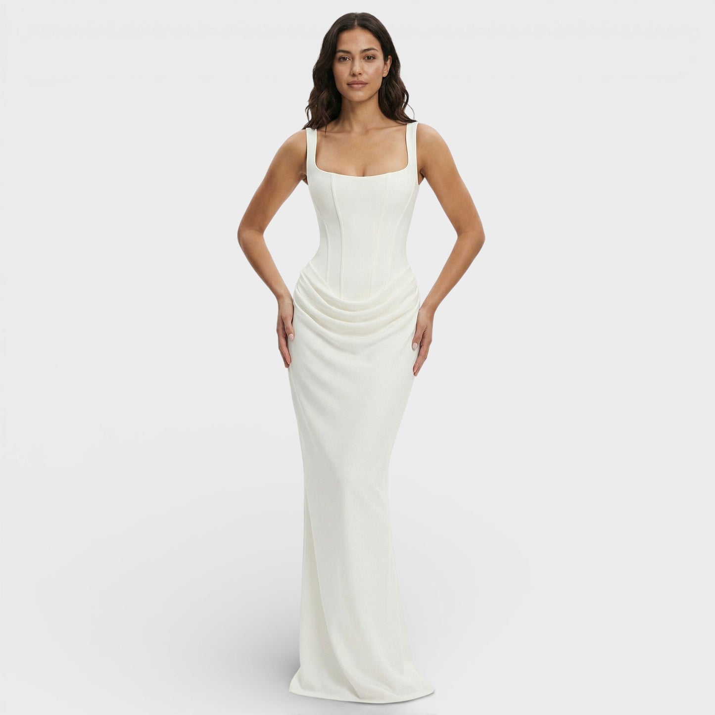 ISABELA – Vestido largo elegante con espalda descubierta y caída fluida