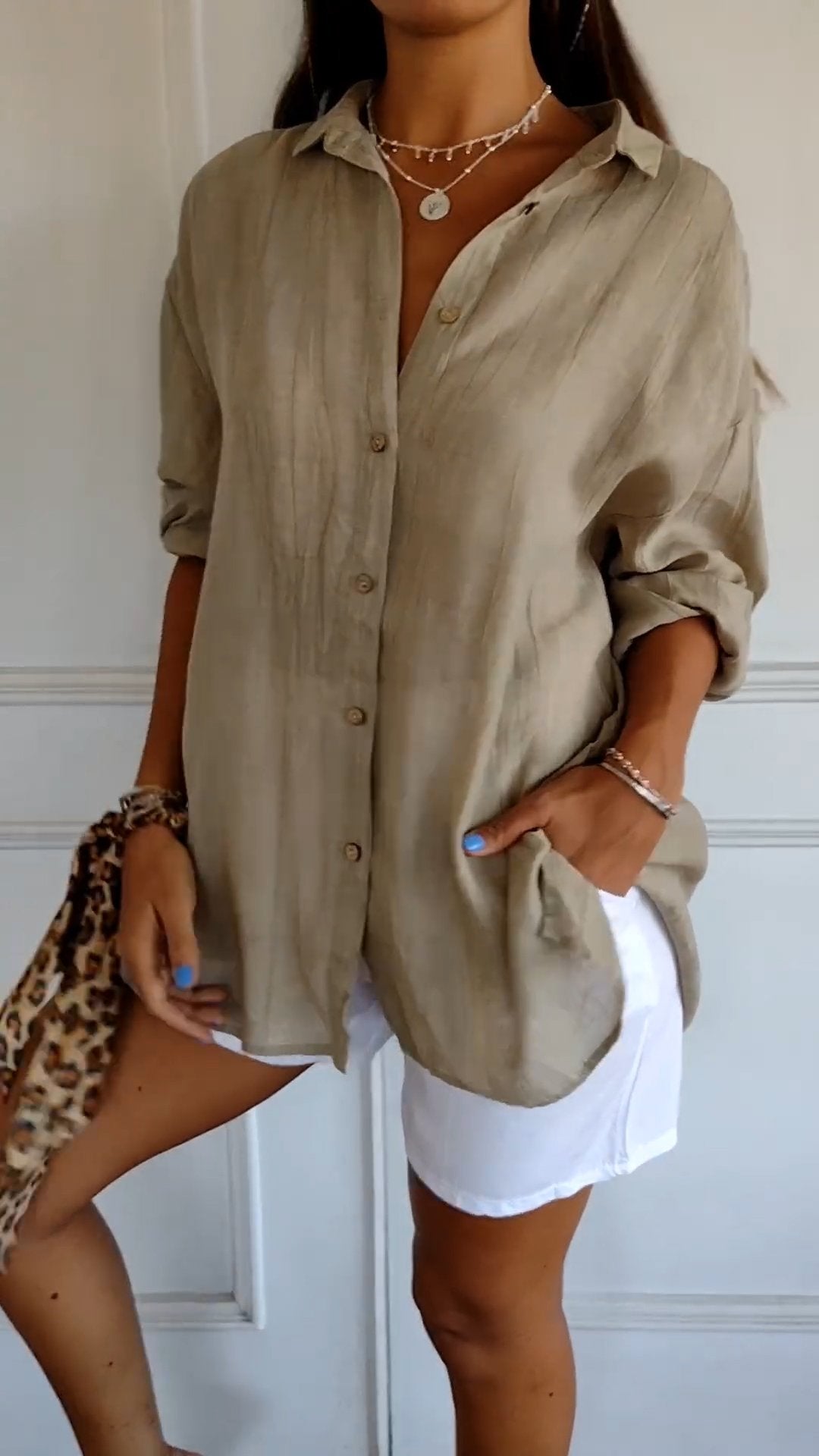 Carina – Camisa casual de botones para mujer