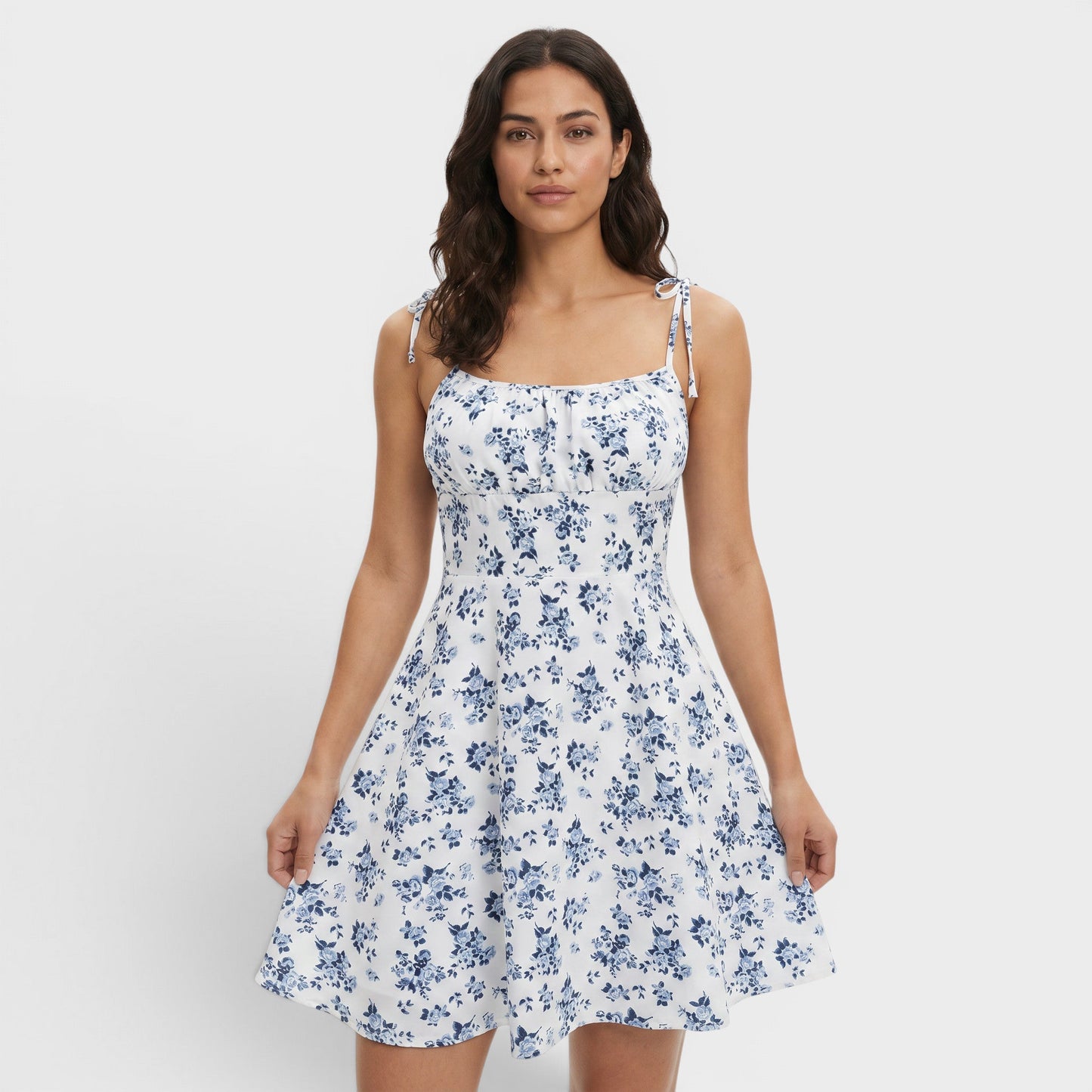 EMMA – Vestido corto floral con tirantes para mujer