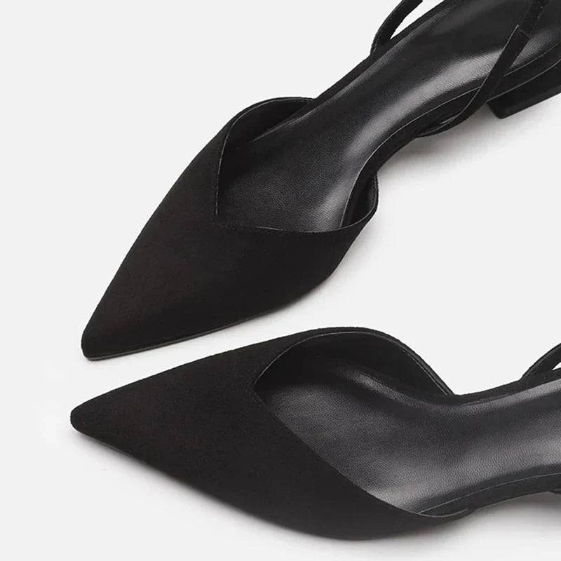 Zapatos de tacón fino con diseño slingback y punta afilada – LORENA