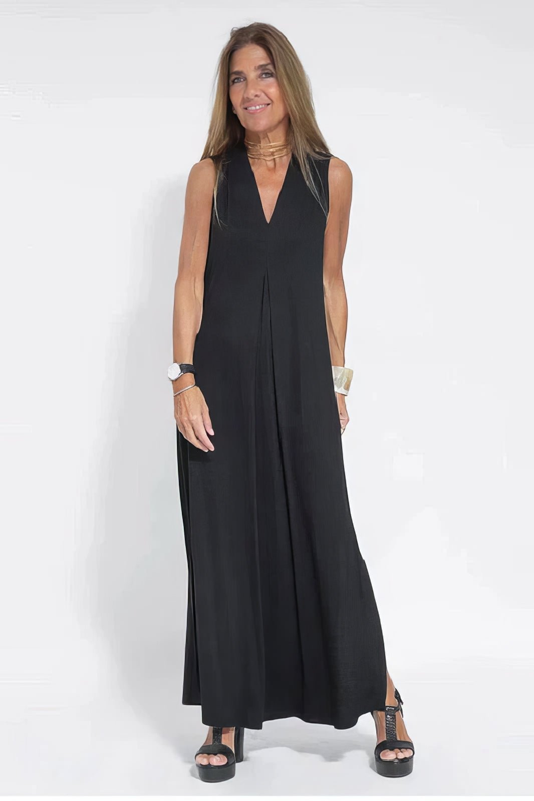CAMILA – Vestido largo de talla grande sin mangas con escote en V