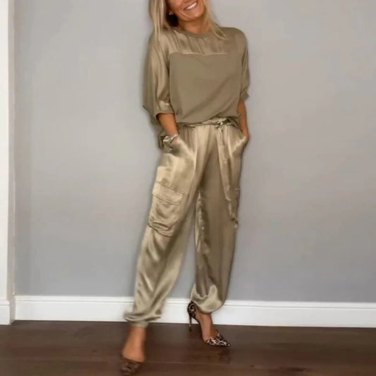 SOFÍA – Conjunto de dos piezas de talla grande con pantalones cargo y cordón ajustable