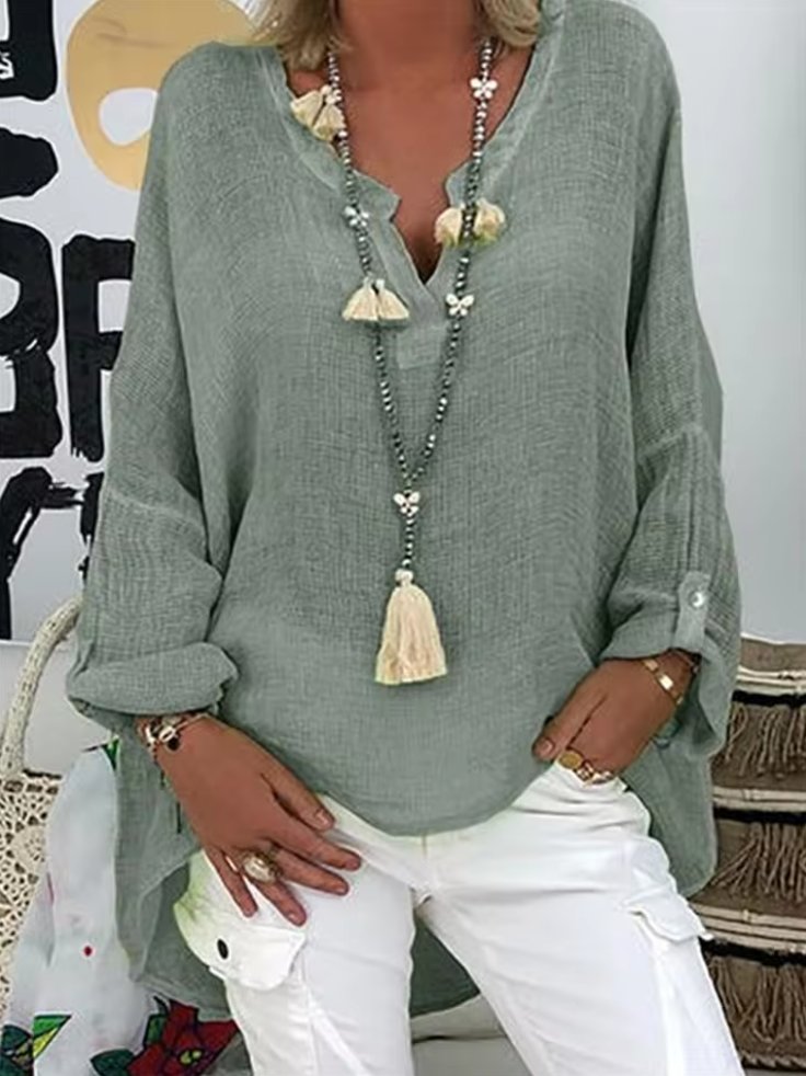 ALEJANDRA – Blusa fluida de talla grande con escote en V y mangas largas
