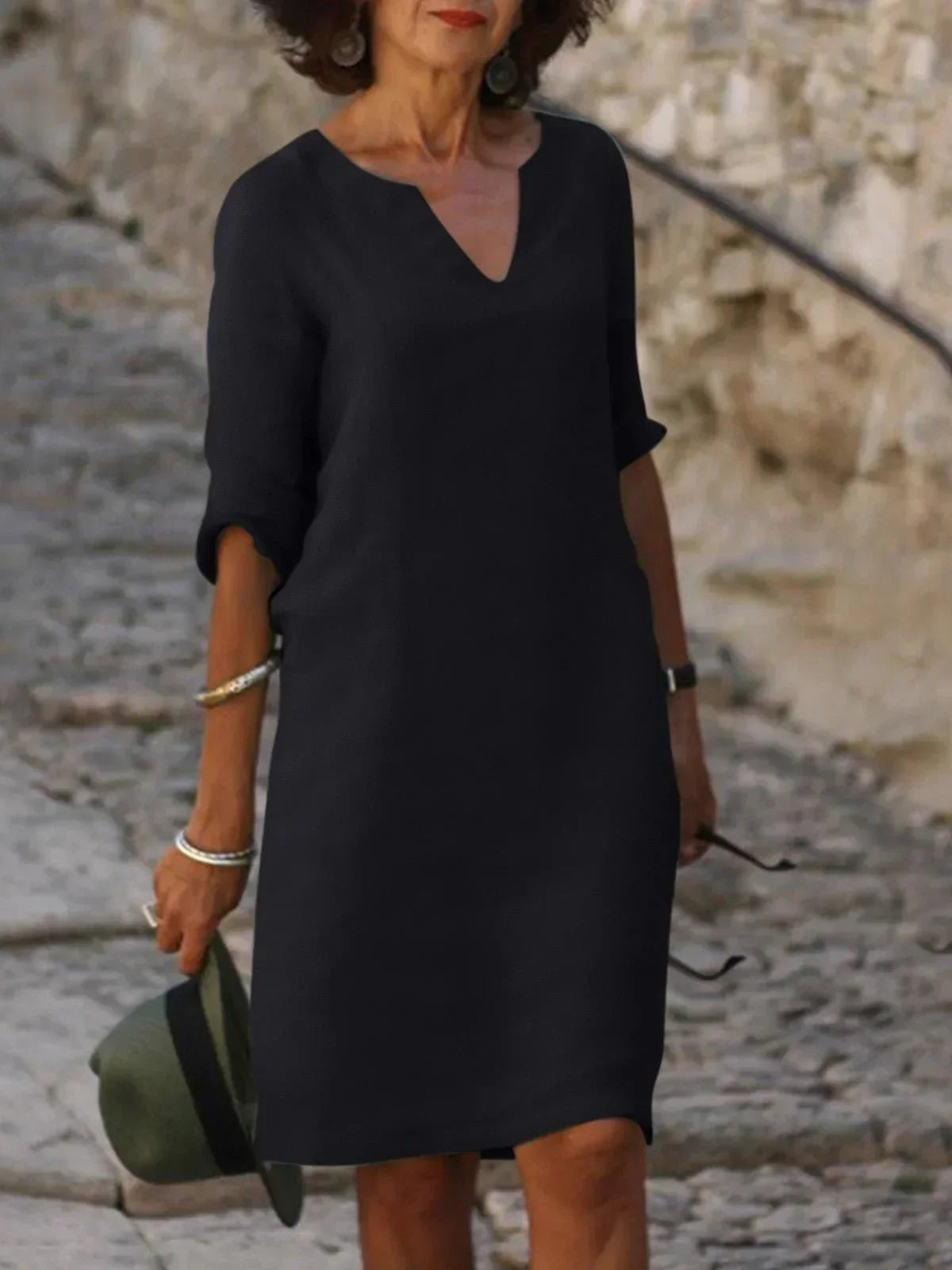 Vestido elegante con escote en V para invitada de boda – JOSETTE GRACE