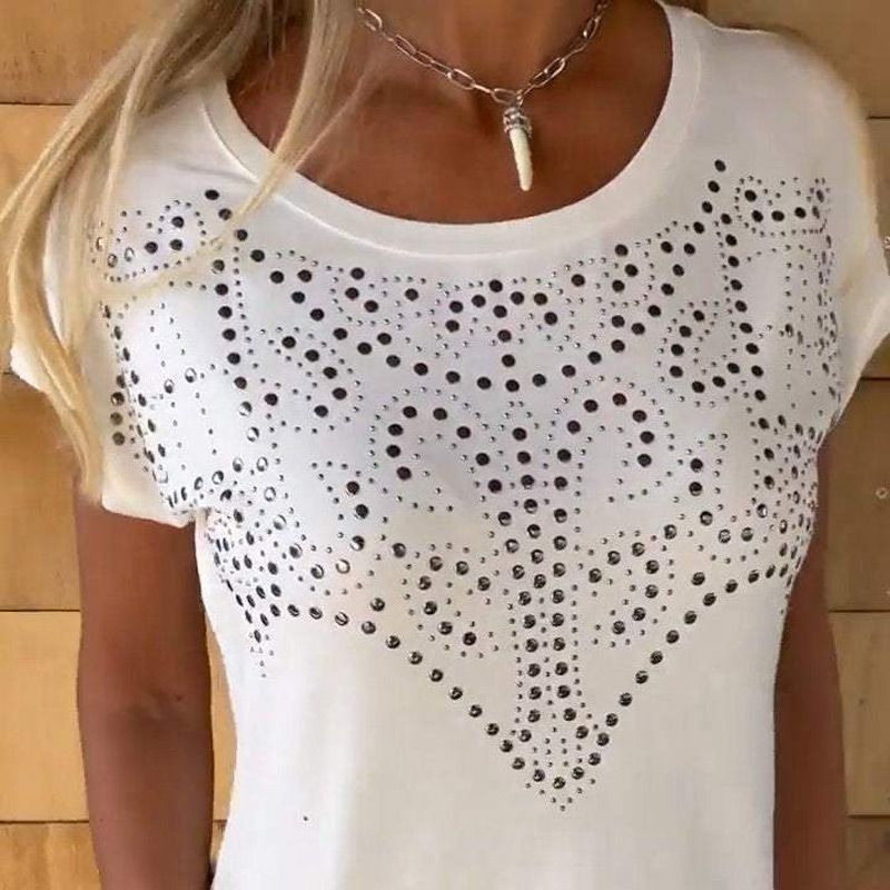 Top corto con flecos y estilo bohemio chic – TESSA