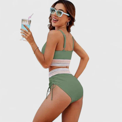 Faye – Bañador con diseño cruzado y alta elasticidad para mujer