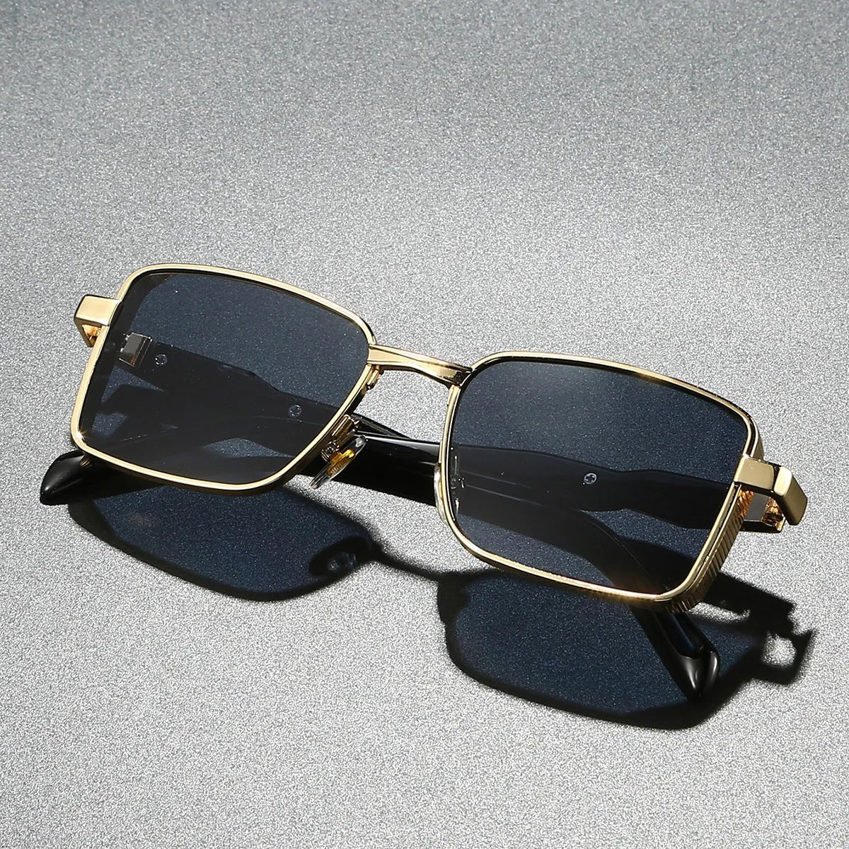 MARIO – Gafas de sol de montura cuadrada metálica con protección UV400