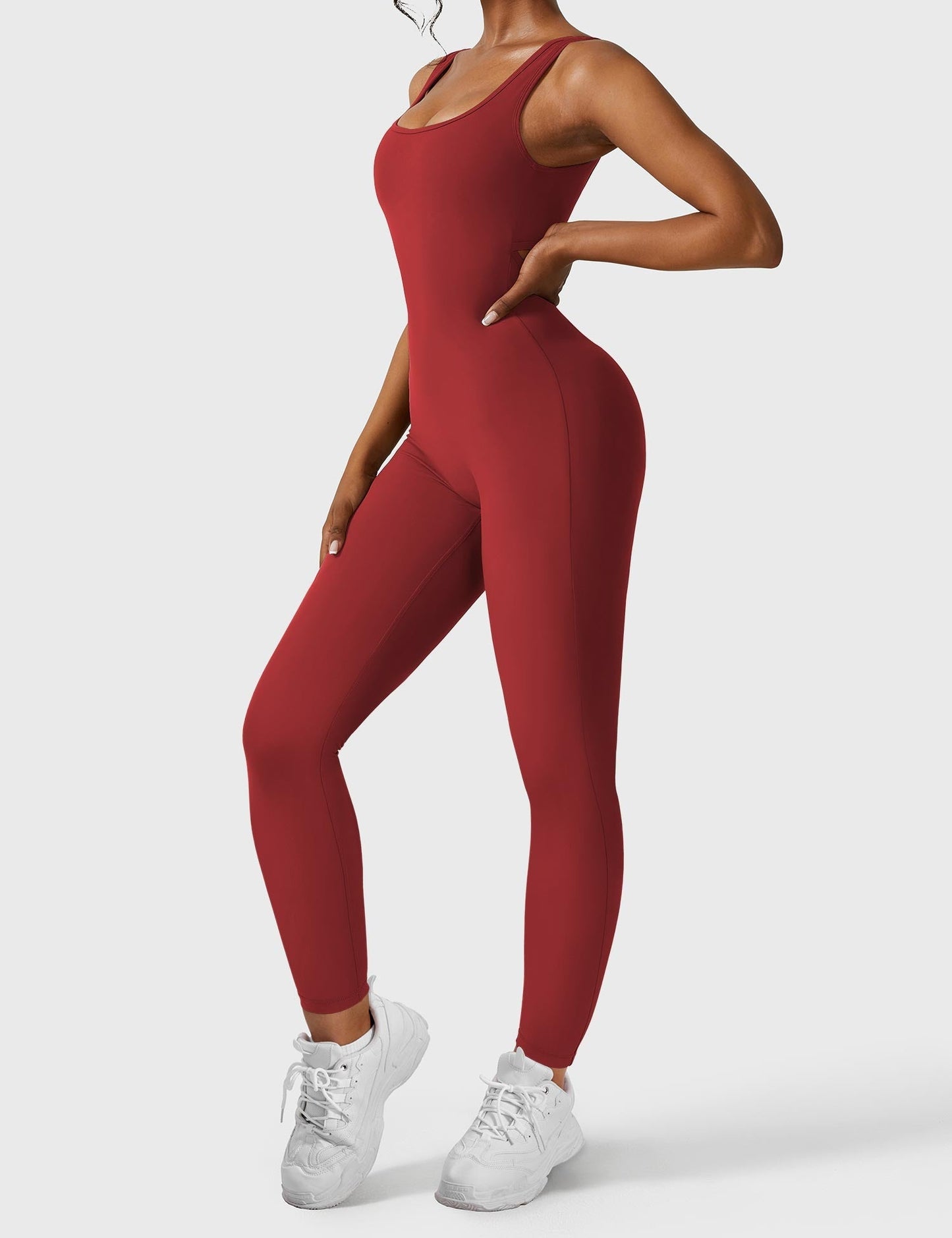 Elara – Mono elegante con espalda en V para mujer