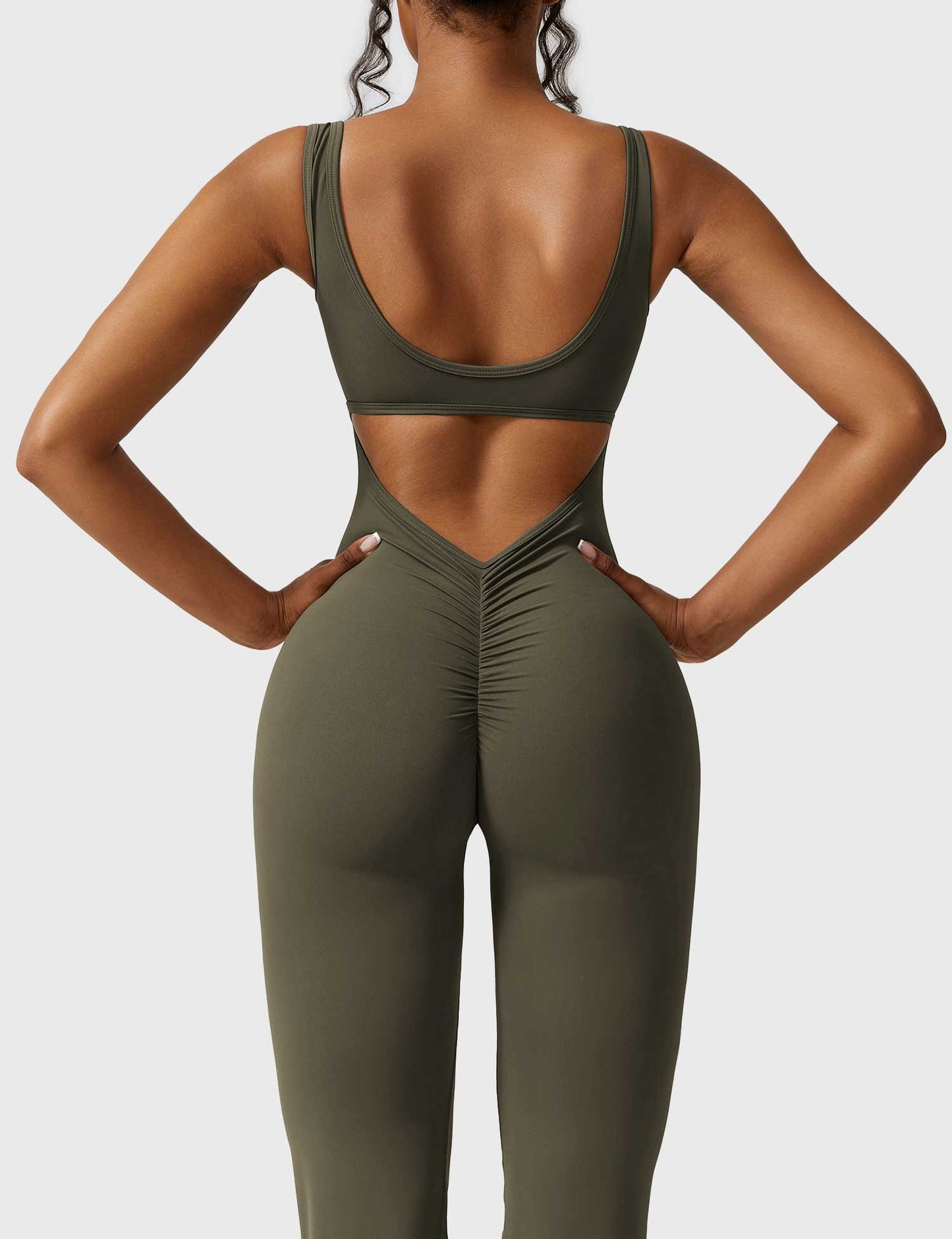 Elara – Mono elegante con espalda en V para mujer